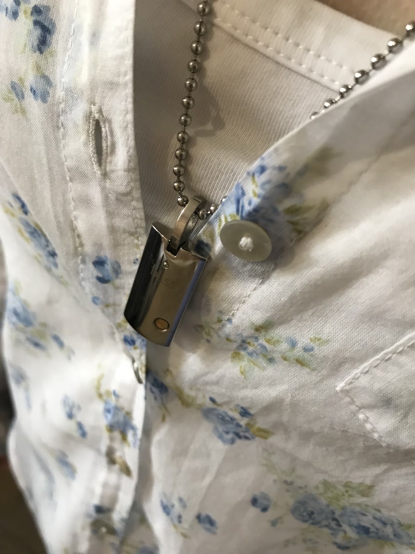 Колье с прямоугольной подвеской