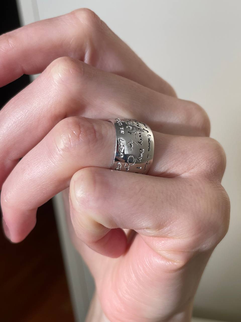 Кольцо из коллекции AMORE