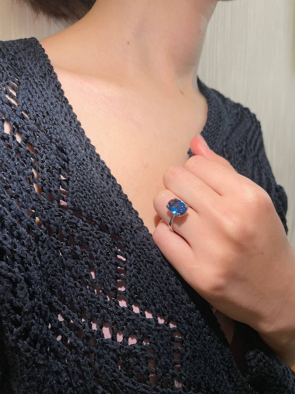 Кольцо с голубым фианитом